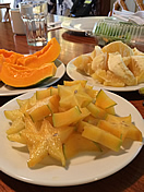 採れたてスターフルーツも美味でした!